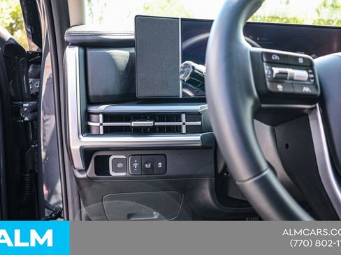 Used 2025 Hyundai Santa Fe SE image 21