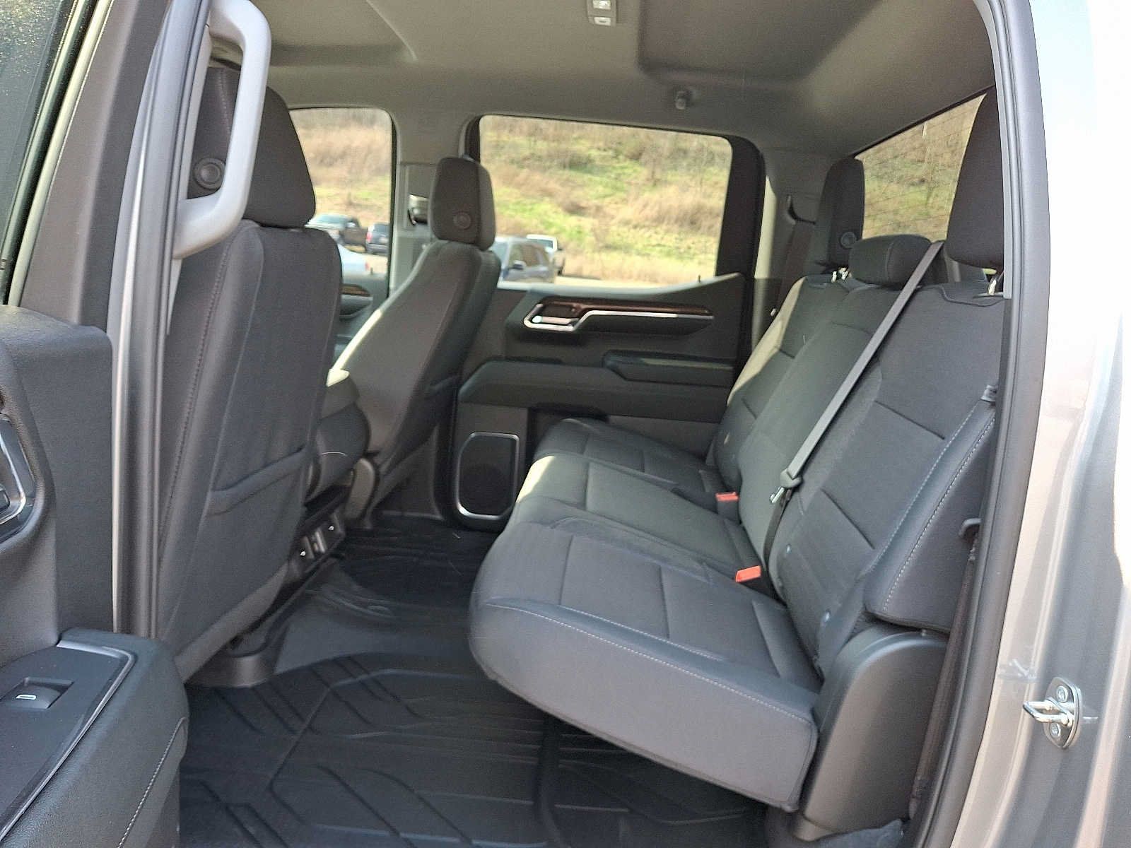 Used 2024 Chevrolet Silverado 1500 RST AWD/4WD image 10