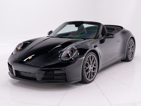 Used 2025 Porsche 911 Carrera RWD image 1