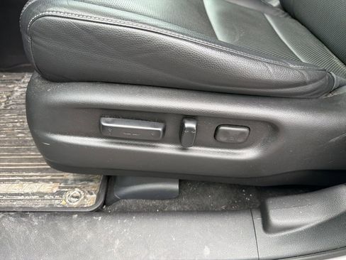 Used 2023 Honda Ridgeline RTL-E image 13