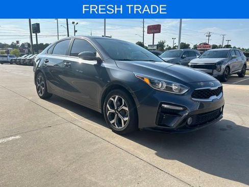 Used 2020 Kia Forte LXS FWD image 1