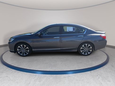 Used 2014 Honda Accord Sport image 8