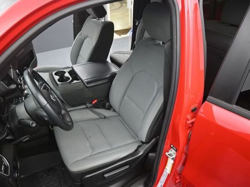 Used 2023 RAM 1500 Big Horn image 11