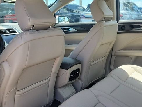 Certified 2020 Lincoln MKZ Reserve FWD image 21