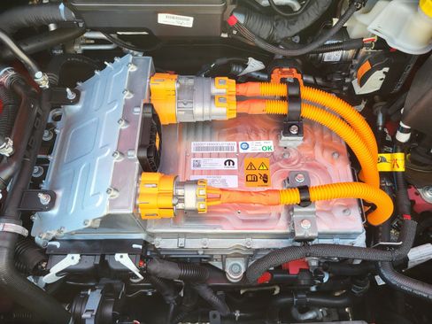 Used 2024 FIAT 500 e (RED) image 70