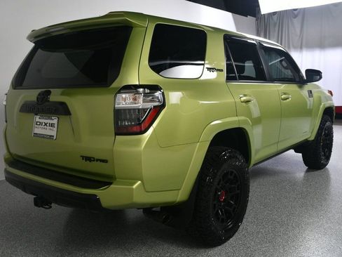 Used 2022 Toyota 4Runner TRD Pro AWD/4WD image 9
