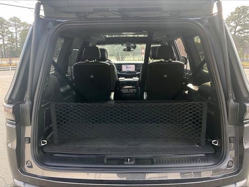 New 2026 Jeep Grand Wagoneer Limited AWD/4WD image 28