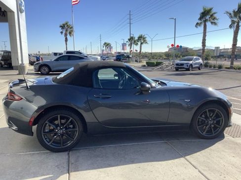 Used 2016 MAZDA MX-5 Miata Club image 10