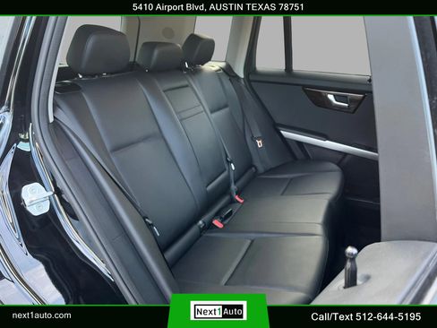 Used 2015 Mercedes-Benz GLK 350 4MATIC image 29