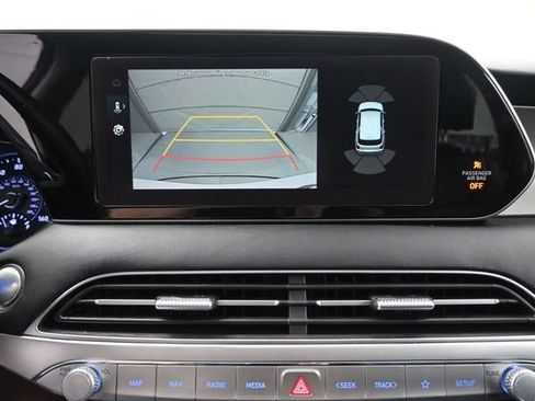 Used 2021 Hyundai Palisade SEL w/ Premium Package FWD image 4