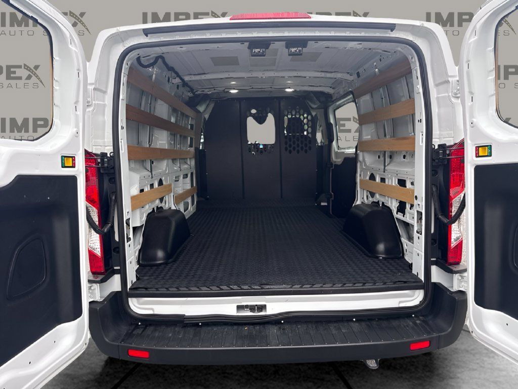 Used 2025 Ford Transit 250 Low Roof w/ Exterior Upgrade Package RWD image 21