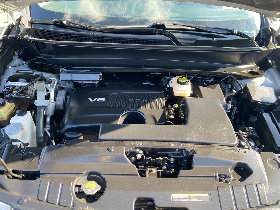Used 2017 Nissan Pathfinder SL w/ SL Premium Package AWD/4WD image 24