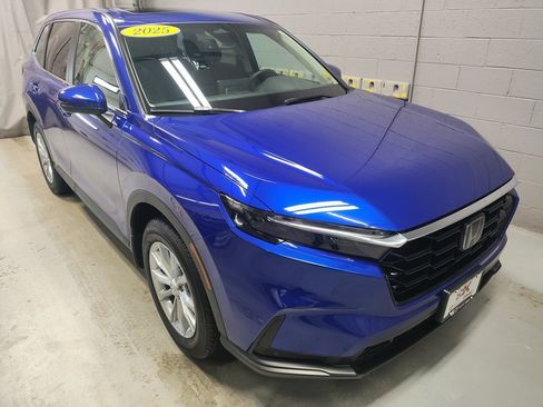 Used 2025 Honda CR-V EX-L image 5