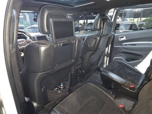 Used 2018 Dodge Durango SRT AWD/4WD image 27