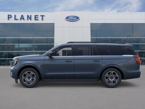 New 2025 Ford Expedition Max Active image 3