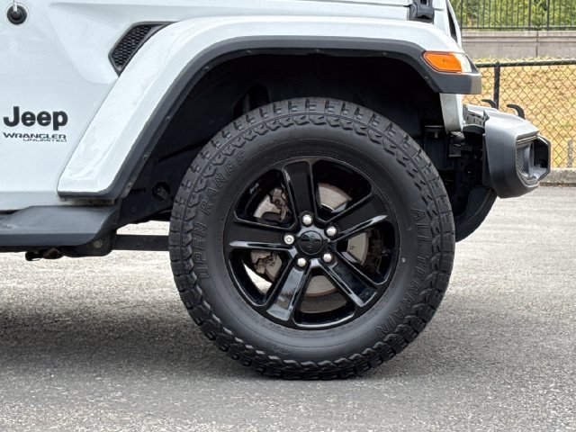 Used 2020 Jeep Wrangler Unlimited Sahara AWD/4WD image 7