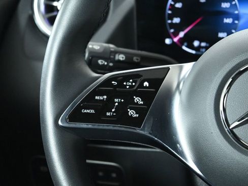 Certified 2025 Mercedes-Benz GLA 250 4MATIC image 17