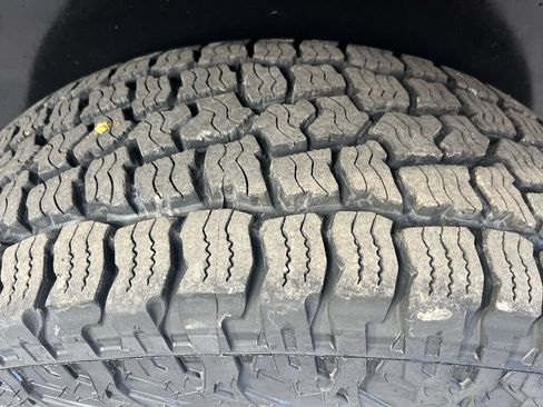 Used 2011 RAM 1500 ST w/ ST Popular Equipment Group AWD/4WD image 19