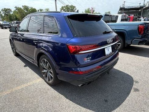 Used 2021 Audi SQ7 Premium Plus w/ Driver Assistance Package AWD/4WD image 5