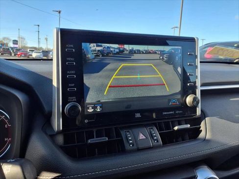 Certified 2022 Toyota RAV4 Limited AWD/4WD image 11