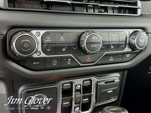 New 2026 Jeep Gladiator Rubicon image 34