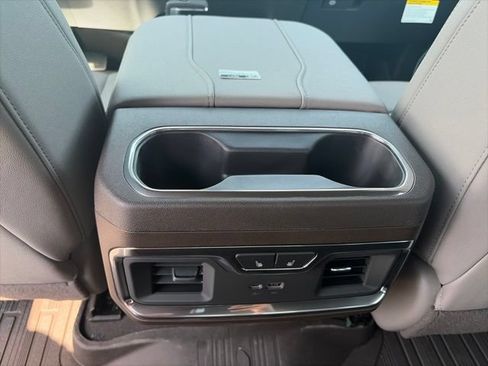 New 2026 GMC Sierra 1500 SLT w/ SLT Premium Plus Package AWD/4WD image 13