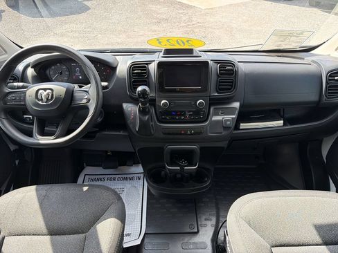 Used 2023 RAM ProMaster 2500 FWD image 5