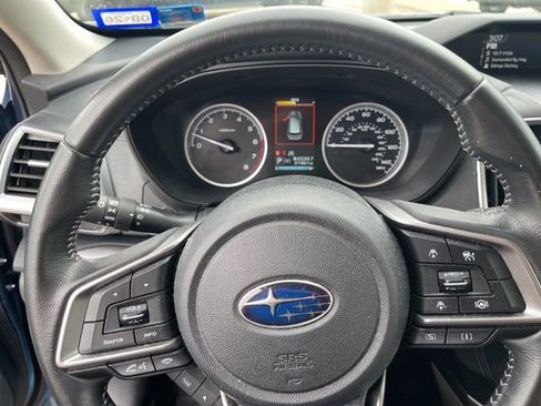 Used 2022 Subaru Forester Premium image 9