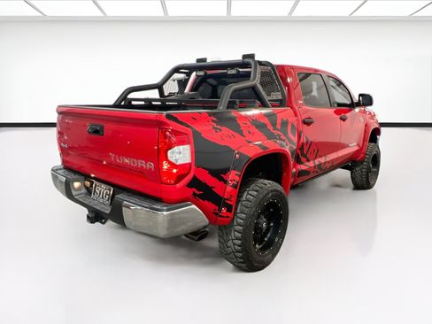 Used 2016 Toyota Tundra SR5 w/ SR5 Upgrade Package AWD/4WD image 4