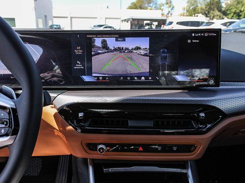 Certified 2025 BMW 430i Coupe w/ Convenience Package image 13