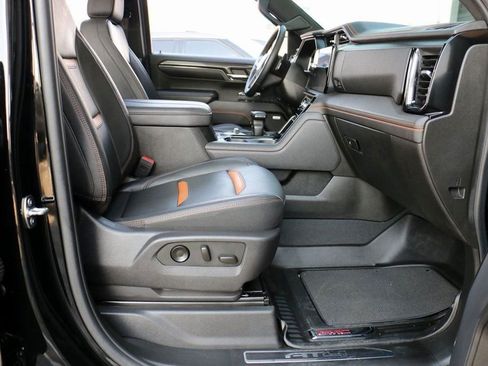 Used 2023 GMC Sierra 1500 AT4 w/ Technology Package image 37