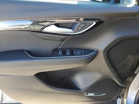 New 2026 Buick Envision Preferred image 17