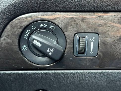 Used 2015 Dodge Durango Limited w/ Nav & Power Liftgate Group AWD/4WD image 25