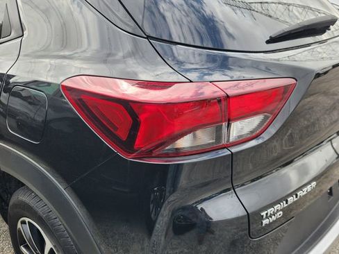 Used 2025 Chevrolet TrailBlazer LT image 7