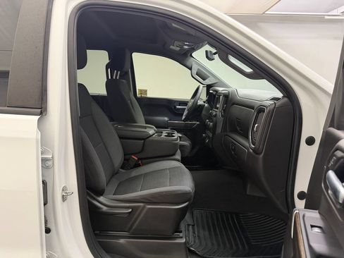 Used 2022 Chevrolet Silverado 1500 LT RWD image 25