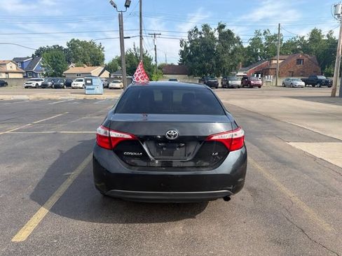 Used 2015 Toyota Corolla LE FWD image 5