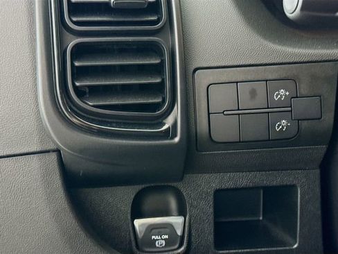 Used 2025 RAM ProMaster 3500 w/ Power Group image 10