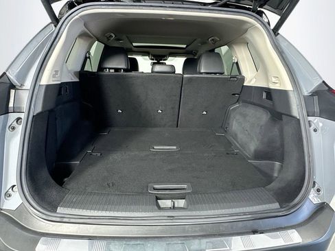 Used 2021 Nissan Rogue SL image 32