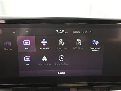 Used 2024 Kia Carnival EX FWD image 14
