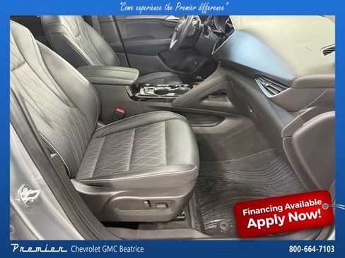Used 2023 Buick Envision Avenir AWD/4WD image 22