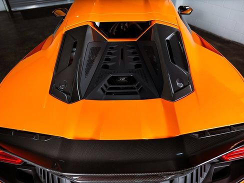 Used 2026 Lamborghini Temerario AWD/4WD image 47