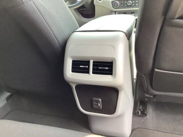 Used 2023 GMC Terrain SLE w/ Driver Convenience Package AWD/4WD image 25