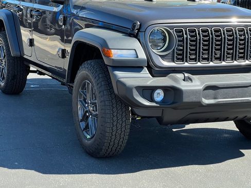 New 2026 Jeep Wrangler Unlimited Sport AWD/4WD image 9