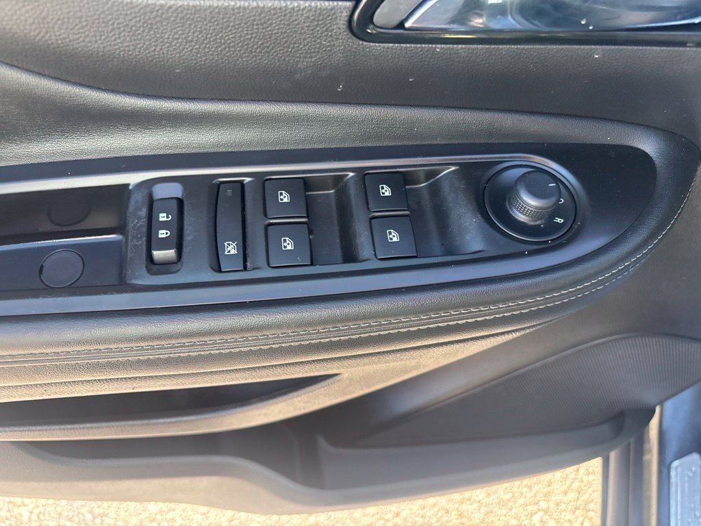 Used 2018 Buick Encore Preferred FWD image 17