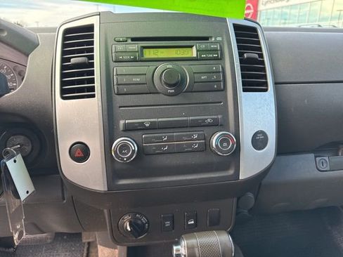 Used 2011 Suzuki Equator Sport image 16