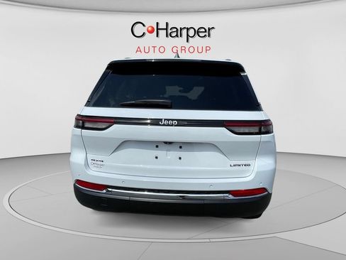 Used 2023 Jeep Grand Cherokee Limited AWD/4WD image 4