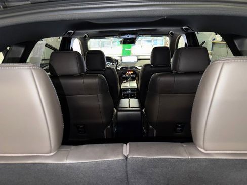 Used 2022 MAZDA CX-9 Signature image 29