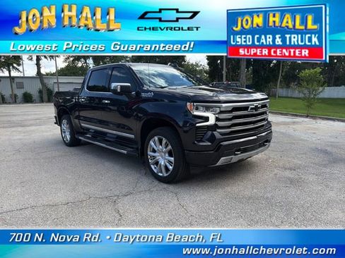 Used 2023 Chevrolet Silverado 1500 High Country w/ High Country Premium Package AWD/4WD image 1