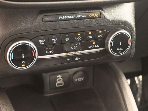 Used 2025 Ford Escape ST-Line AWD/4WD image 24