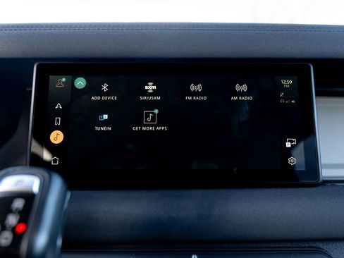 Used 2021 Land Rover Defender 110 S image 29